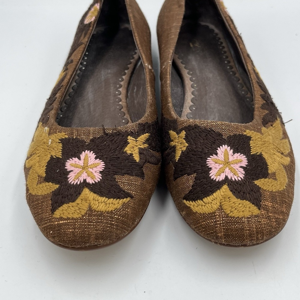 Cochni Italy Design Rust Brown Floral Flats EUR 40 US 9 Classy Work Travel